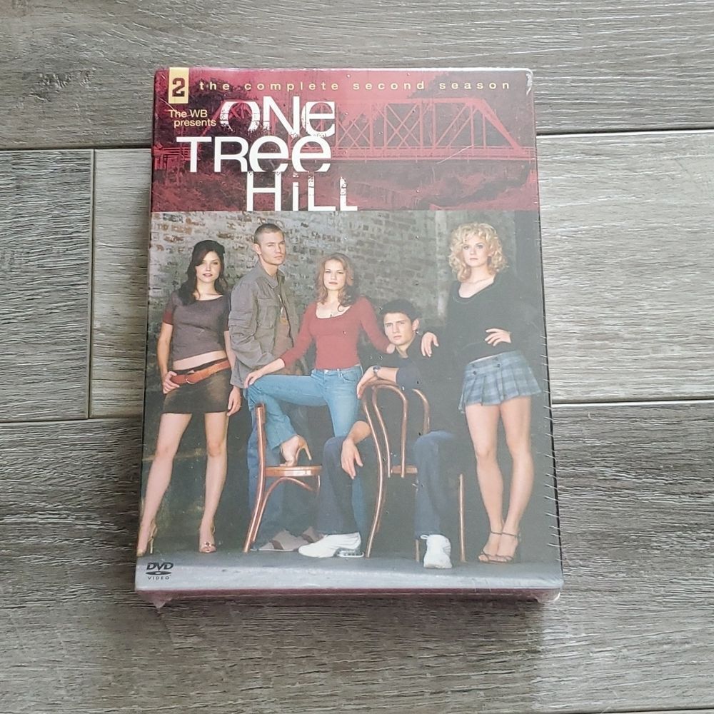 DVD COLLECTION: One Tree Hill Season 2